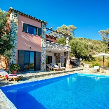 Tentoura - Breathtaking Retreat With Stunning Views Close To